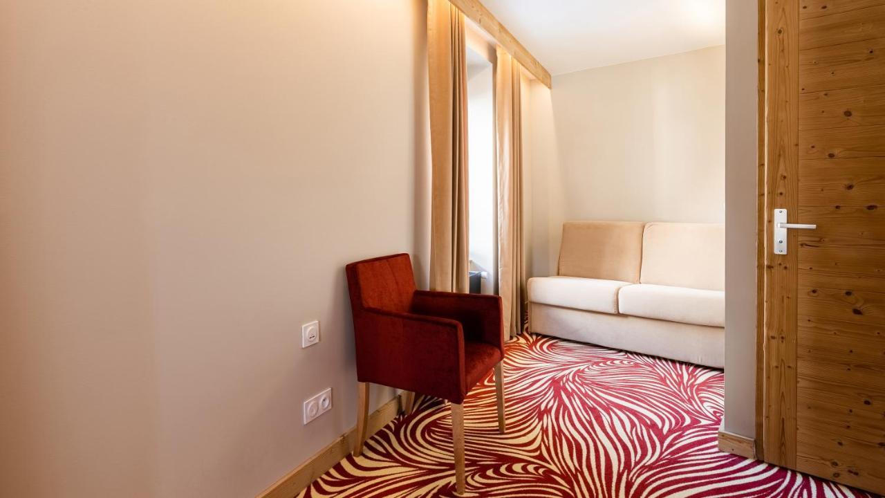 Madame Vacances Hotel Les Cimes Vaujany Exterior photo