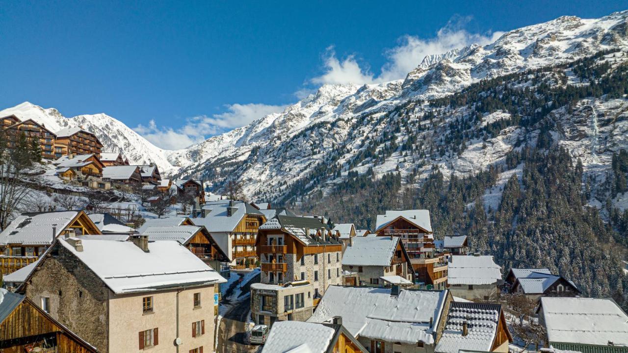 Madame Vacances Hotel Les Cimes Vaujany Exterior photo