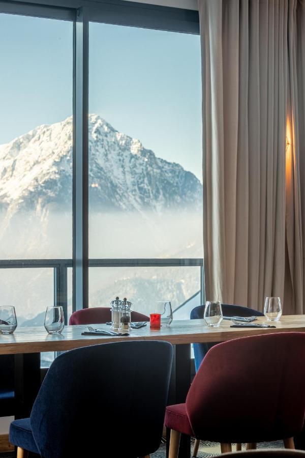 Madame Vacances Hotel Les Cimes Vaujany Exterior photo