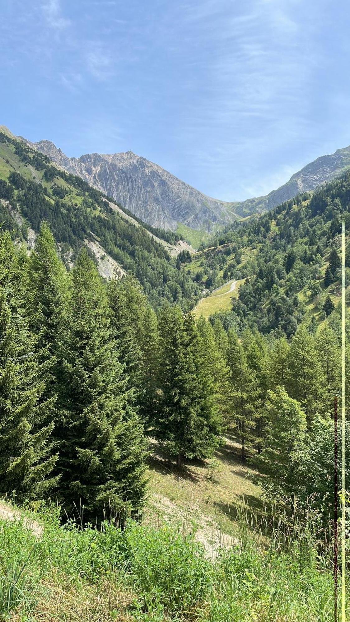Madame Vacances Hotel Les Cimes Vaujany Exterior photo